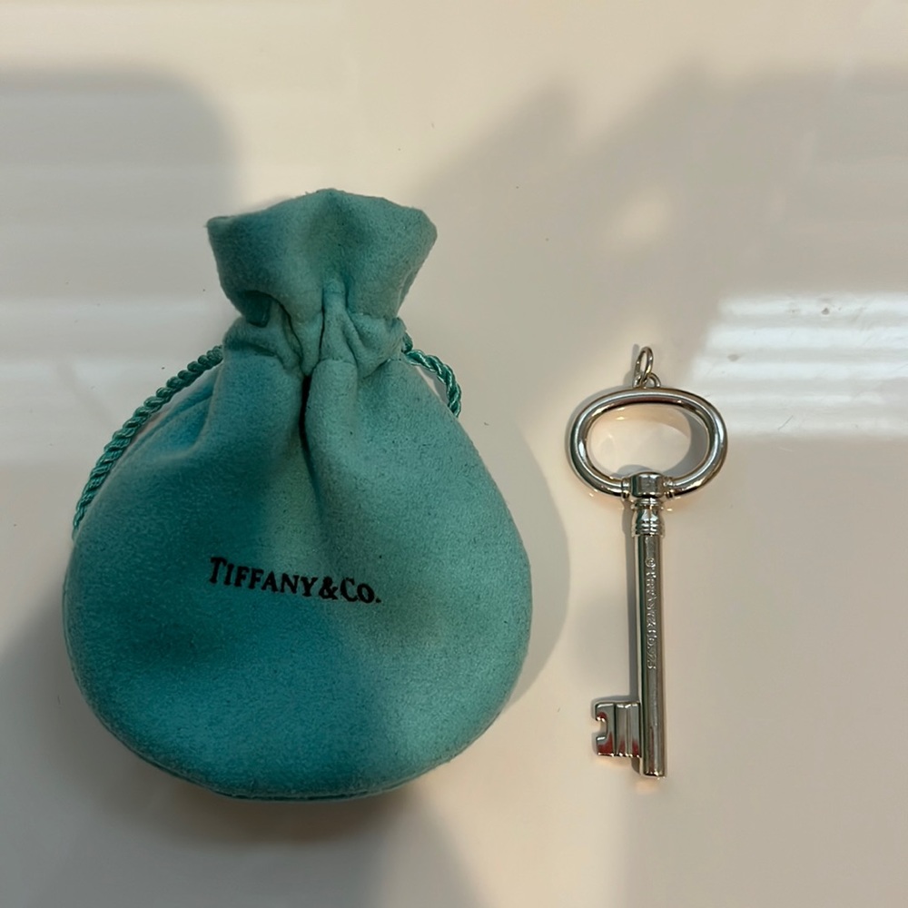 Tiffany & Co large oval key pendant